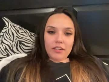 Vivianitefalls Chaturbate stream image from December 29, 2024