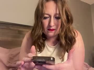 Cherryreddd334 Chaturbate stream image from December 29, 2024