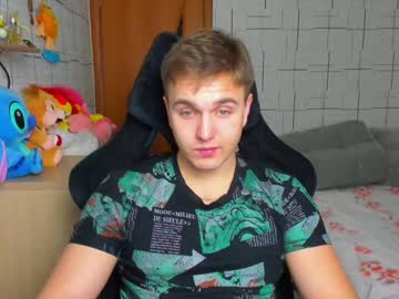 Do_Hustle Chaturbate stream image from December 29, 2024