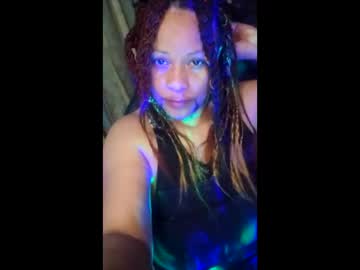 Daddett Chaturbate stream image from December 29, 2024