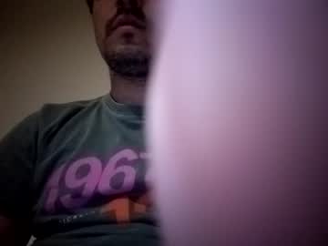 Mreumesmo Chaturbate stream image from December 29, 2024