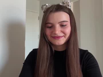 Cherryelin Chaturbate stream image from December 29, 2024