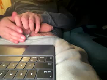 Saulzall Chaturbate stream image from December 29, 2024