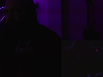 Darkclothes Chaturbate stream image from December 29, 2024