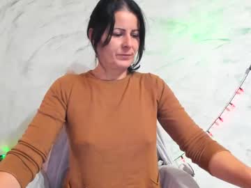 Valysexybarbie Chaturbate stream image from December 29, 2024