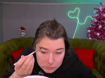 Arigraynor Chaturbate stream image from December 29, 2024