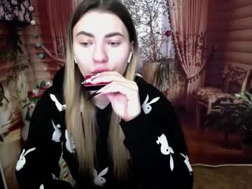 Hot_Leyla Chaturbate stream image from December 29, 2024