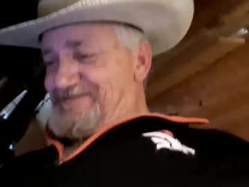 Hung34u Chaturbate stream image from December 29, 2024