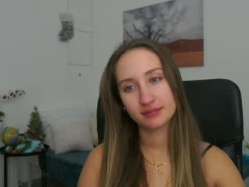 Magic___Smile Chaturbate stream image from December 29, 2024