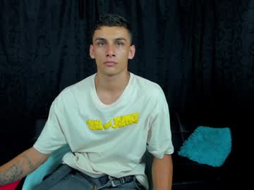 Max_Wild01 Chaturbate stream image from December 29, 2024