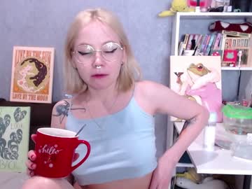 _Sylvia Chaturbate stream image from December 29, 2024