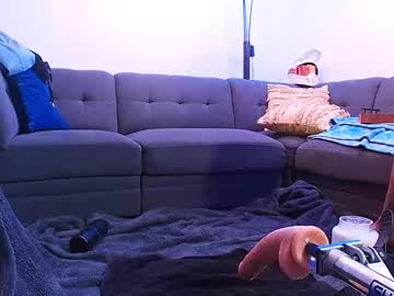 Viniveexxiera Chaturbate stream image from December 29, 2024