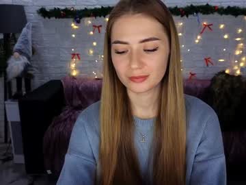 Adelyna_Bird Chaturbate stream image from December 29, 2024