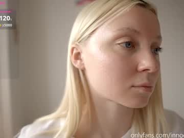 Pureangeldolores Chaturbate stream image from December 29, 2024