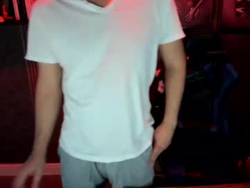 Alessandroserafine Chaturbate stream image from December 29, 2024