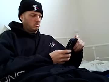 Mrgrooling Chaturbate stream image from December 29, 2024