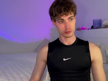 Twinktravis Chaturbate stream image from December 29, 2024