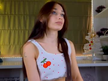 Earlenecourtney Chaturbate stream image from December 29, 2024