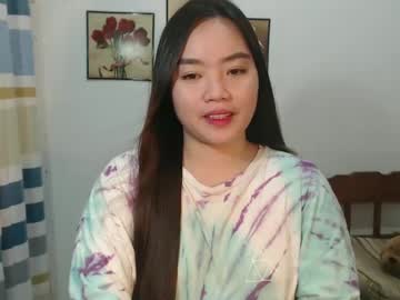 Lovvvable_Yoj Chaturbate stream image from December 29, 2024