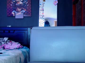 Mailosaenz Chaturbate stream image from December 29, 2024