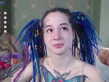 Anuskatz Chaturbate stream image from December 29, 2024