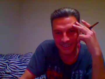 Lovelindt Chaturbate stream image from December 29, 2024