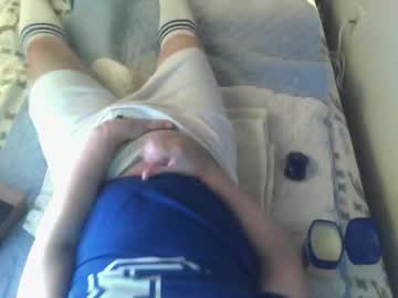 Bedwetboy Chaturbate stream image from December 29, 2024