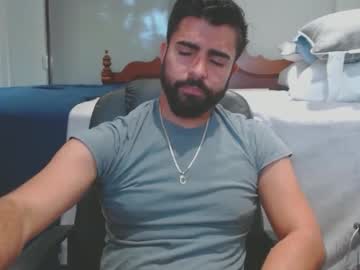 Guscontr Chaturbate stream image from December 29, 2024