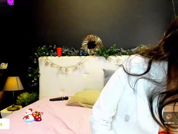 Julianna_Jamii Chaturbate stream image from December 29, 2024
