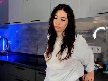 Petracilley Chaturbate stream image from December 29, 2024