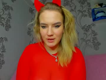 Bustykatyy Chaturbate stream image from December 29, 2024