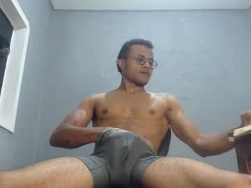 Ian_Tuner Chaturbate stream image from December 29, 2024
