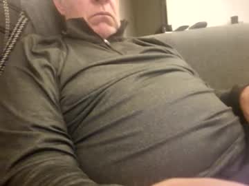 Ton54321 Chaturbate stream image from December 29, 2024
