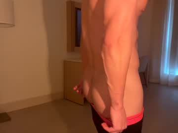 Elijahkinky Chaturbate stream image from December 29, 2024