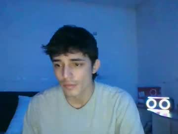 Estebankit0 Chaturbate stream image from December 29, 2024