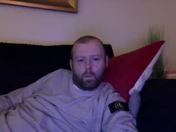 Ukmatty3 Chaturbate stream image from December 29, 2024