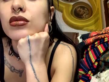 Xkittenkatx Chaturbate stream image from December 29, 2024