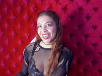 Alaia_Lovee Chaturbate stream image from December 29, 2024