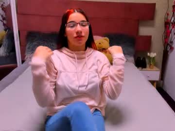 Briellakiss Chaturbate stream image from December 29, 2024