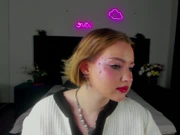 Lilly__Bennet Chaturbate stream image from December 29, 2024