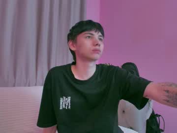 Tayller_Jonson Chaturbate stream image from December 29, 2024