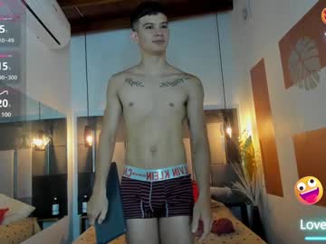 Aaron_Daures Chaturbate stream image from December 29, 2024