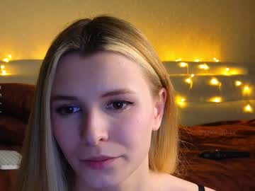 Elsa_Limerence Chaturbate stream image from December 29, 2024
