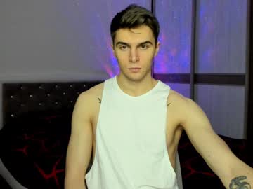 Ianconnery Chaturbate stream image from December 29, 2024