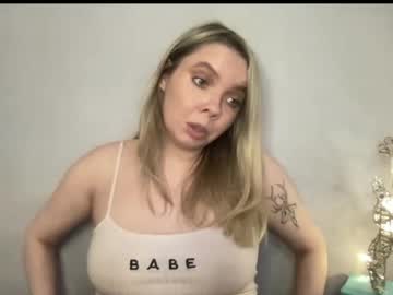 Polinajones Chaturbate stream image from December 29, 2024
