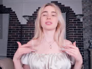 Shades_Ofgray Chaturbate stream image from December 29, 2024