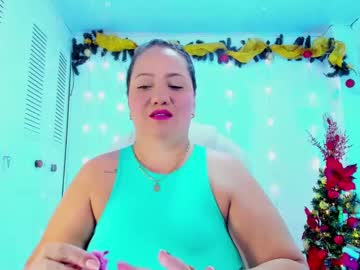 Camilaa_Foxxx Chaturbate stream image from December 29, 2024