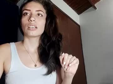 Aurelialux Chaturbate stream image from December 29, 2024