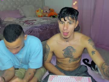 Friendlmens Chaturbate stream image from December 30, 2024