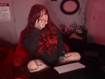 Gingerraee Chaturbate stream image from December 30, 2024